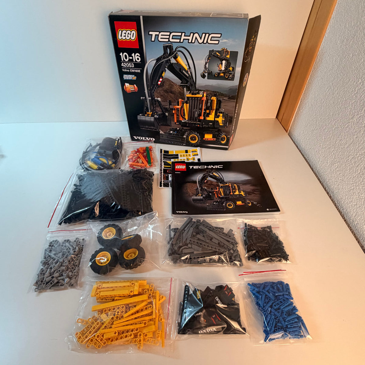 LEGO Technic 42053 – Volvo EW160E